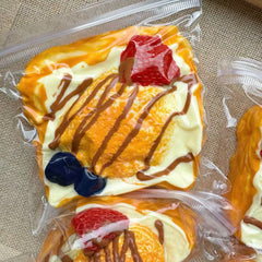 280g Ice Cream Fruit Toast Taba Squishy