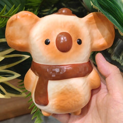 Juguete sensorial antiestrés premium con forma de bufanda de koala marrón, suave y de rebote lento.