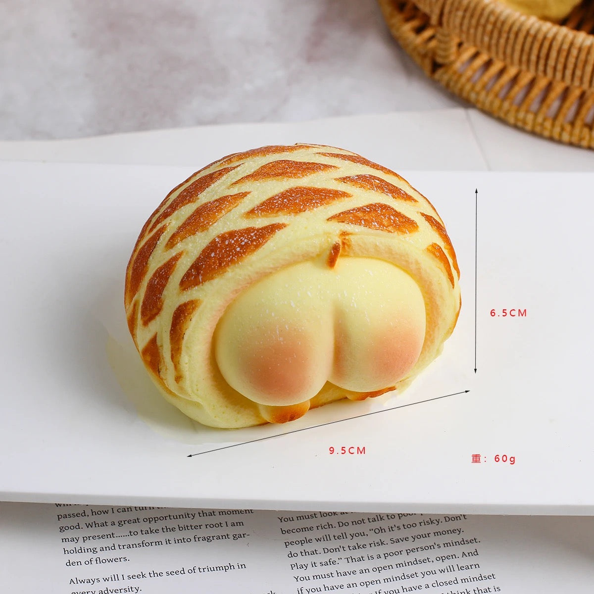 Juguete sensorial blando de crecimiento lento Butt Bread con un aplastamiento súper suave y premium para aliviar el estrés.